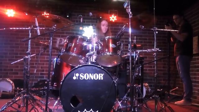 Анастасия Сулацкова (Drum Cover Fest 2016 / Розмарин 19 мая) смотреть онлайн