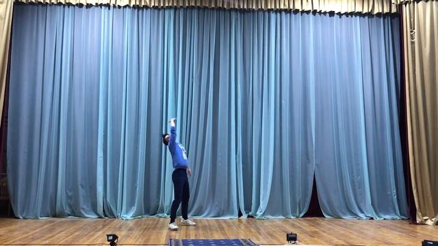 Мокрые кроссы танец смотреть онлайн