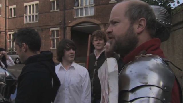 Jamie's Dream School | Dream School on Henry VIII and Jousting смотреть онлайн