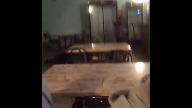 Прикол!!! Пьяные танцы! Деревенский бар! смотреть онлайн