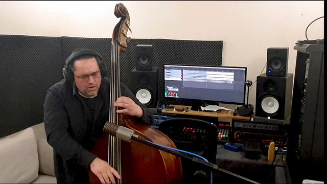 Bright Size Life - Pat Metheny. Łukasz LUK Makowski - doublebass смотреть онлайн