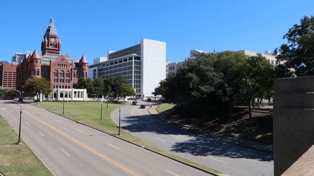 Action at Dealey Plaza - JFK & the Grassy Knoll | Filming The Umbrella Academy смотреть онлайн