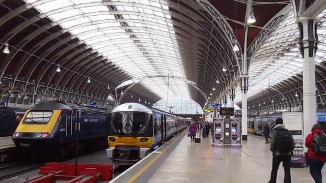 London Paddington Station Walk, London Tour Railway Station