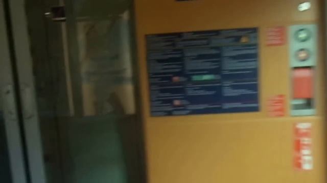 ICE1 1.Klasse Innenraum смотреть онлайн