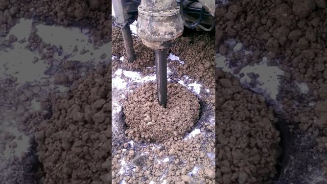 Бурим колодцы в Нурлате и за его приделами тел. 89872799424 смотреть онлайн