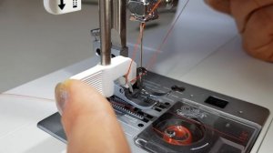 как ПОЛЬЗОВАТЬСЯ НИТКОВДЕВАТЕЛЕМ , НИТЕВДЕВАТЕЛЬ АВТОМАТИЧЕСКИЙ, НИТКОВДЕВАТЕЛЬ РУЧНОЙ