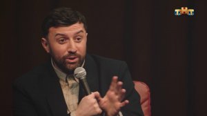 TALK: Тимур Каргинов подглядывает в чужие телефоны