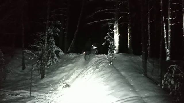 Минск x200 на горку зимой. Петрошина валит смотреть онлайн