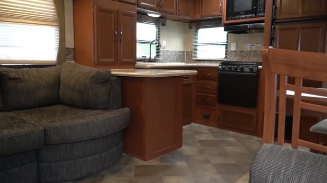 SOLD! 2015 Palomino Puma 30RKSS Anniversary Edition, Slide, Opposing Sofas, Loaded, $14,900 смотреть онлайн