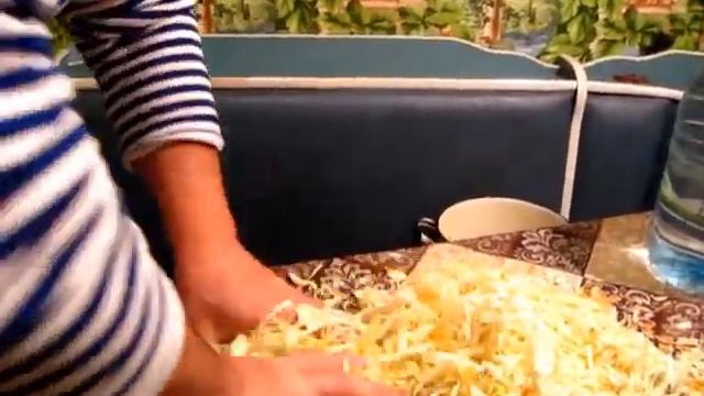 Самый проостой способ квашения капусты. Как засолить капусту смотреть онлайн