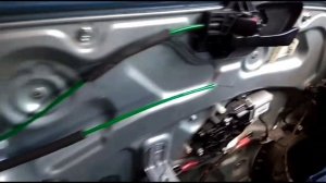 Hyundai i30 2011 ремонт тросика открывания двери