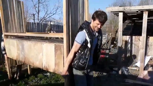 1. Влог: Выходной.Застряли/ Шашлык/дачные катания/перестановка/куртка/обрывки дня 06.05.18. смотреть онлайн