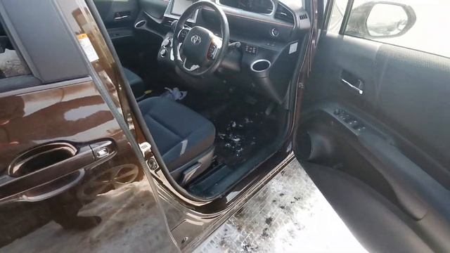 КРАТКИЙ ВИДЕООБЗОР TOYOTA SIENTA 2016 ГОДА, ДВС 1500 СС, ПРИВОД ПЕРЕДНИЙ смотреть онлайн