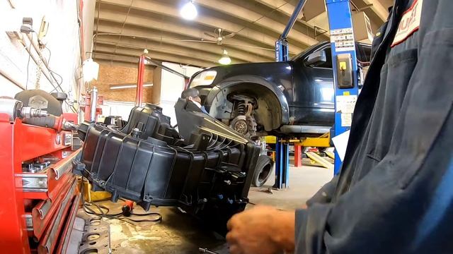2014 Ford 150 Evaporator/Heater Core Replace смотреть онлайн