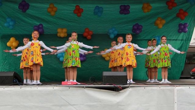 Локтевский ансамбль выступление на День Города смотреть онлайн