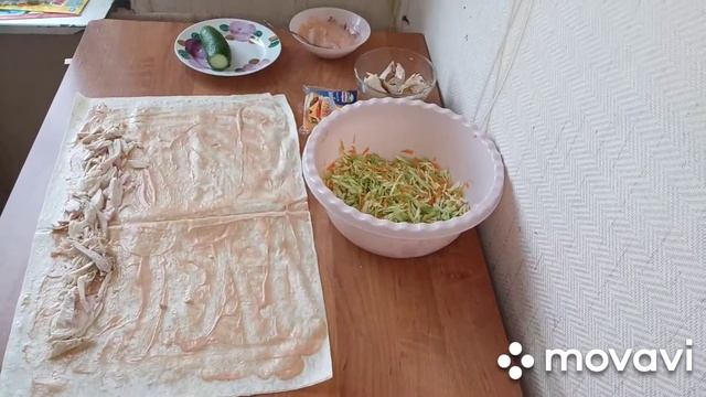 ШАУРМА. ШАУРМА В ДОМАШНИХ УСЛОВИЯХ. ШАУРМА С КУРИЦЕЙ И ОВОЩАМИ. смотреть онлайн