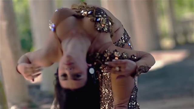 ДОРОГА из РОЗ - гр. Брызги Балтики(Стихи и музыка - Олег Ершов) смотреть онлайн