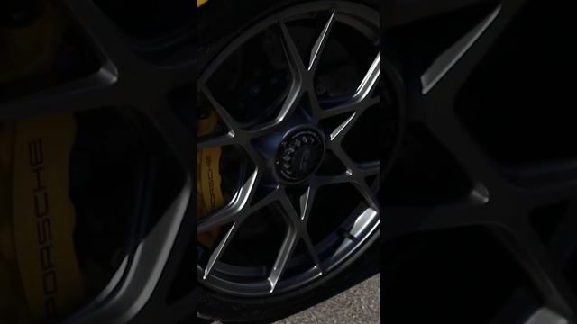 Cayman GT4 RS смотреть онлайн