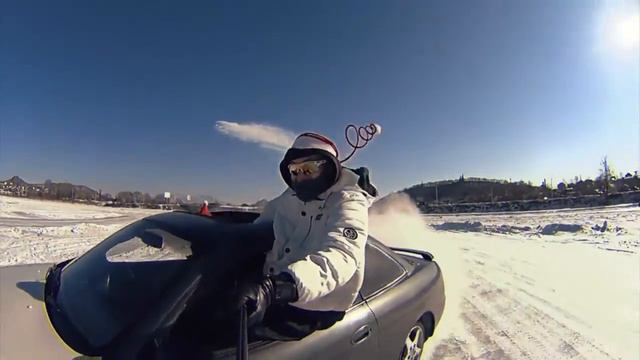 Дрифт сидя на машине. смотреть онлайн