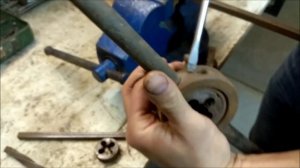 Простейший способ скручивания квадратного прута