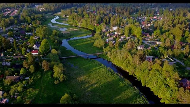Вечер в Военном городке, посёлок Сиверский, июнь 2017. смотреть онлайн