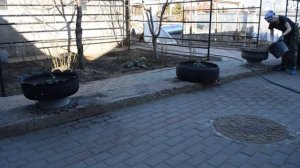 Как обновить прошлогодний грунт для кашпо и клумб.