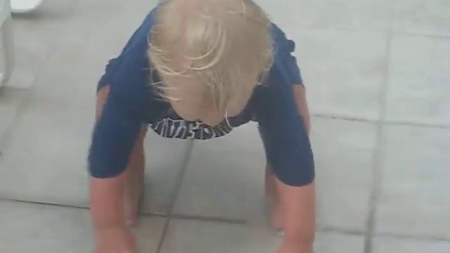 Jonas "fixing" the drains at the Anaheim Hilton pool смотреть онлайн