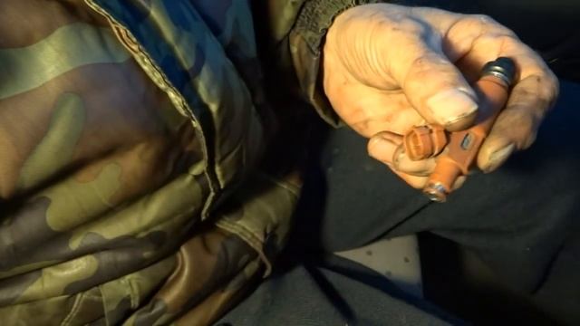 Замена топливных форсунок на Mazda Demio. Проблема плохого запуска на горячую решена!!! смотреть онлайн