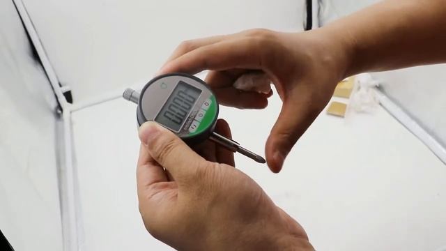 IP54 Minyak-bukti Mikrometer Digital 0.001mm Elektronik Mikrometer Metrik / Inch 0-12.7mm смотреть онлайн