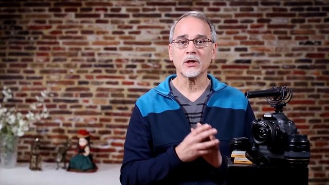 Shopping for a New DSLR? You might want to consider THIS! смотреть онлайн