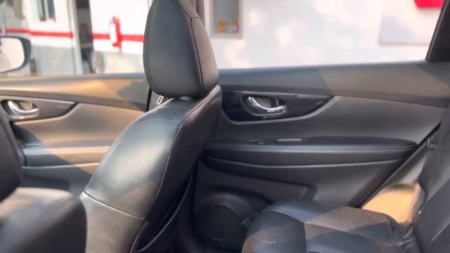 Nissan X-Trail Exclusive mod.2018 смотреть онлайн