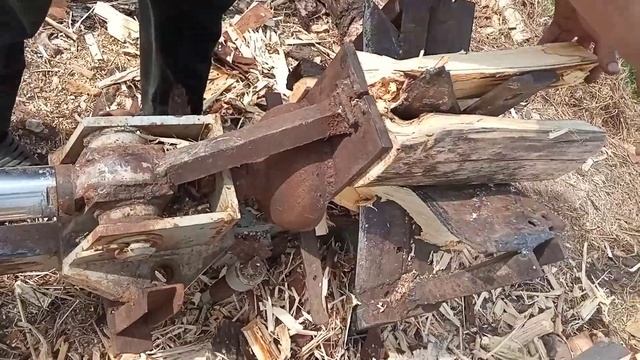 Переделка прокалывателя в дровокол в деревенских условиях. Колем дрова медленно, но верно! смотреть онлайн