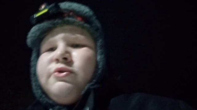 шипы на велик с коляской, щит для рук смотреть онлайн