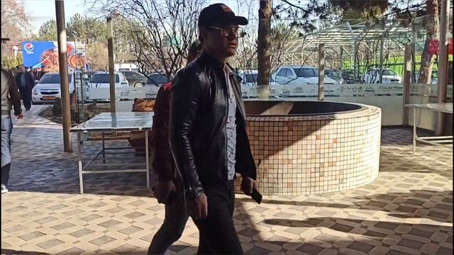 Среднеазиатский центр плова "BeshQozon" смотреть онлайн