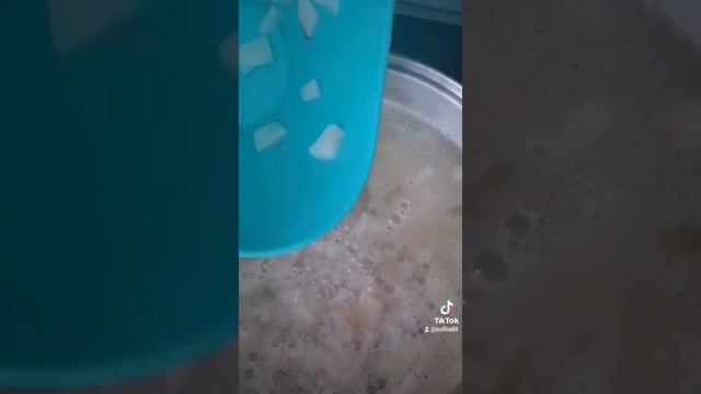 Сырный суп из морепродуктов