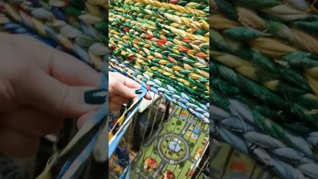 Плетение ковриков руками на ткацкой раме смотреть онлайн