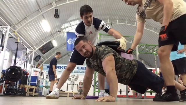 ОТЖИМАНИЯ + 40 кг смотреть онлайн