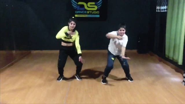 papeta | Dance cover | by groovy girls✨??| aastha raheja , Akansha Roy| смотреть онлайн