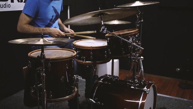 Clear Evans G1 over Reso 7 on toms (Sonor AQ2 Safari) смотреть онлайн