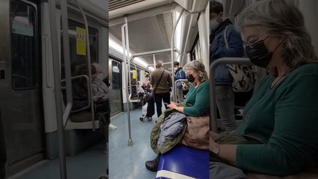 Саксофон в метро смотреть онлайн