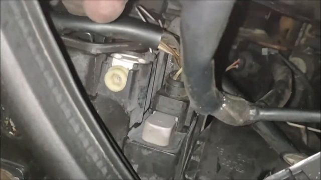 Замена лампочки ближнего света A4 B6 смотреть онлайн