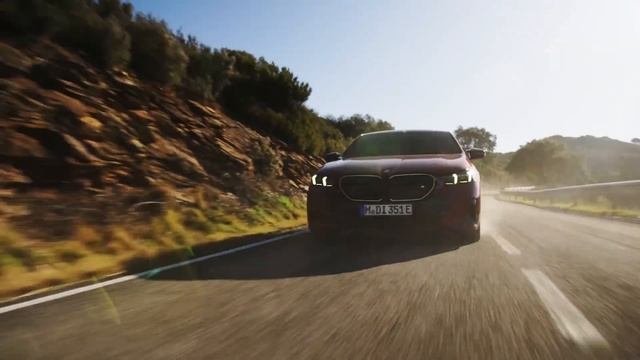 Новая BMW 5 Series M60 мощностью 600 л.с. смотреть онлайн