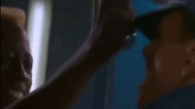 Simon Phoenix Escape