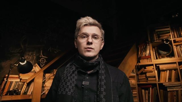 Купил шарф Gucci за 26 000 рублей смотреть онлайн