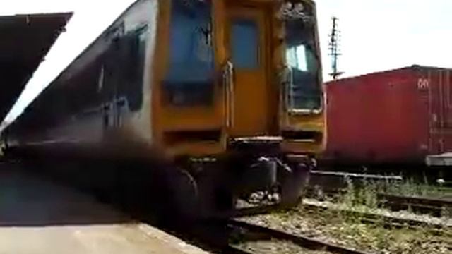 S.EXP.40 Departing Surat Thani Station. ( Delay. ) смотреть онлайн