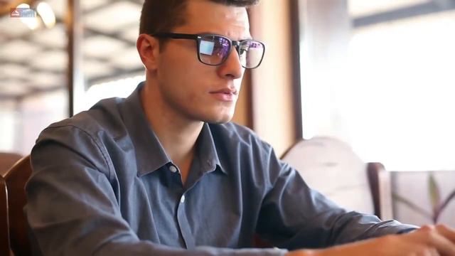Империя Безоса: как богатейший человек на планете создал Amazon и зачем рвется в космос. 2 часть смотреть онлайн