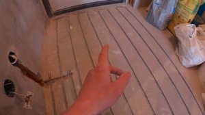 На каком расстоянии укладывать тёплый пол.Нагревательный кабель.