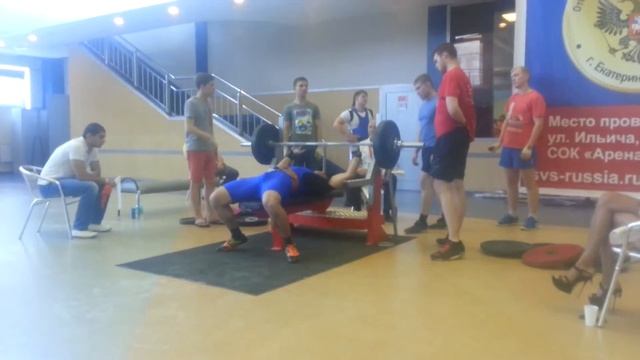 Жим штанги лёжа 137,5 кг/ Bench barbell bench press bar lying смотреть онлайн
