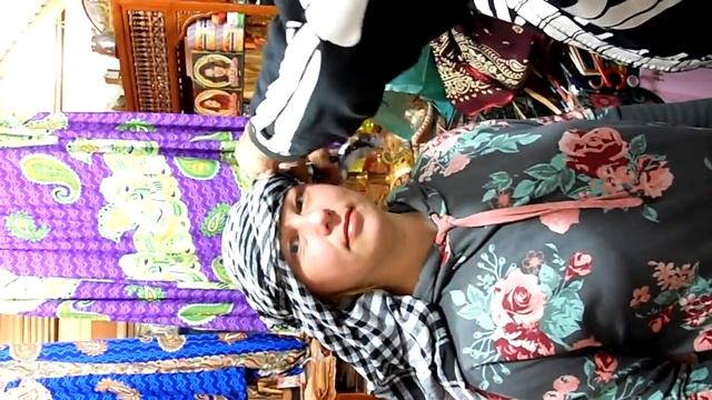 Как завязать арафатку?...мастер-класс от Ахмеда))) смотреть онлайн