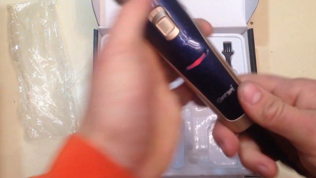 Машинка для стрижки Gemei GM-6005 смотреть онлайн